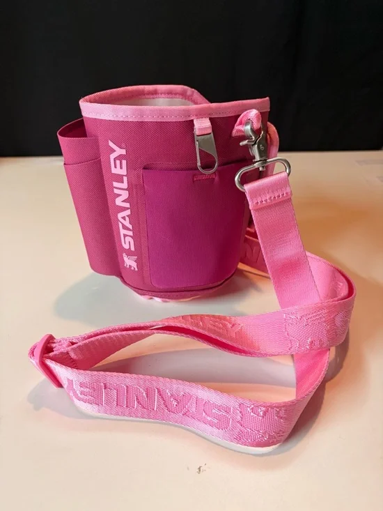 Stanley All Day 40oz quencher carry all - Picture 3 of 8